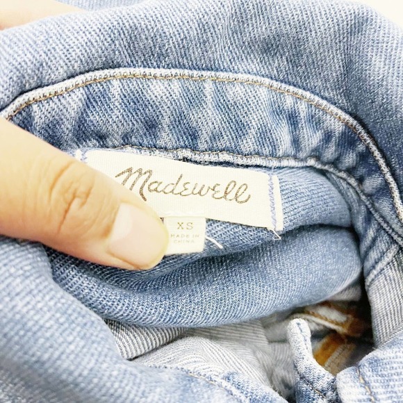 Madewell Chambray Denim Button Down Shirt SZ XS - Picture 6 of 7